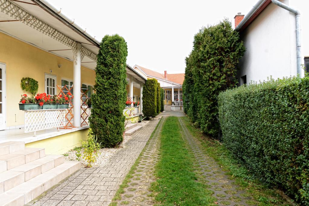 Stop Apartment Bük Pokój zdjęcie