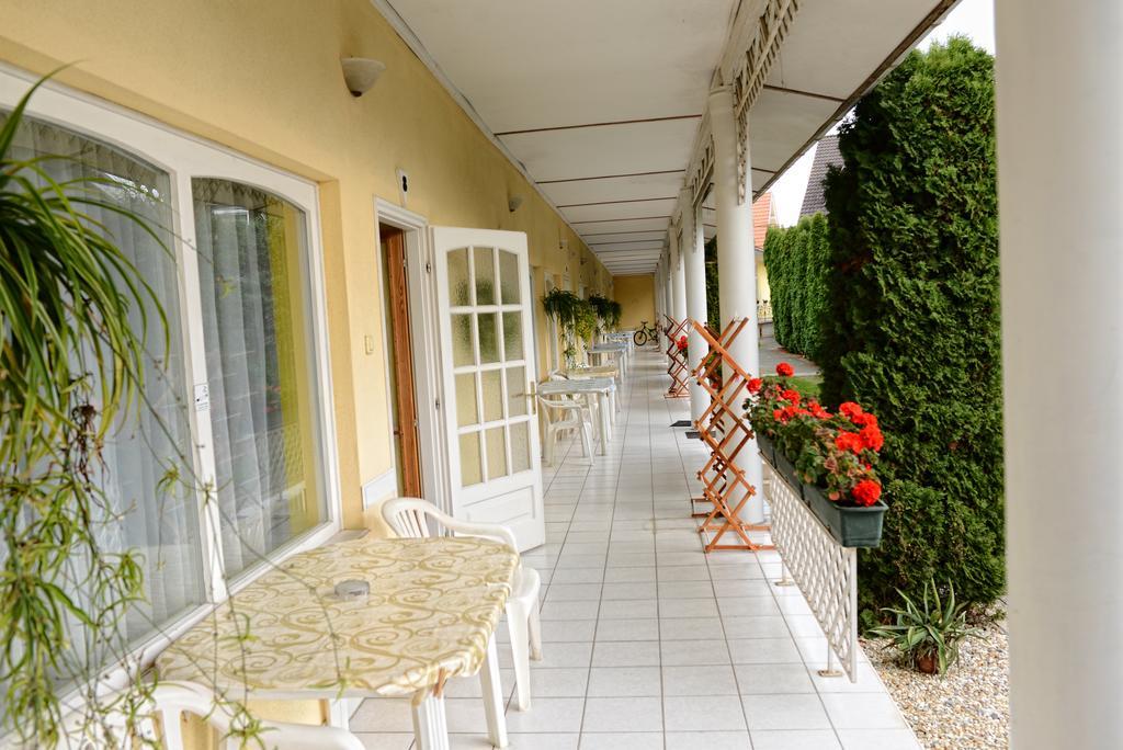 Stop Apartment Bük Pokój zdjęcie