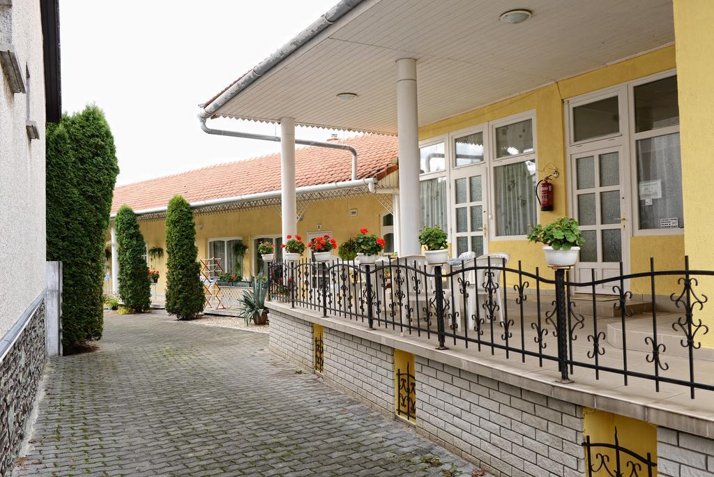 Stop Apartment Bük Pokój zdjęcie